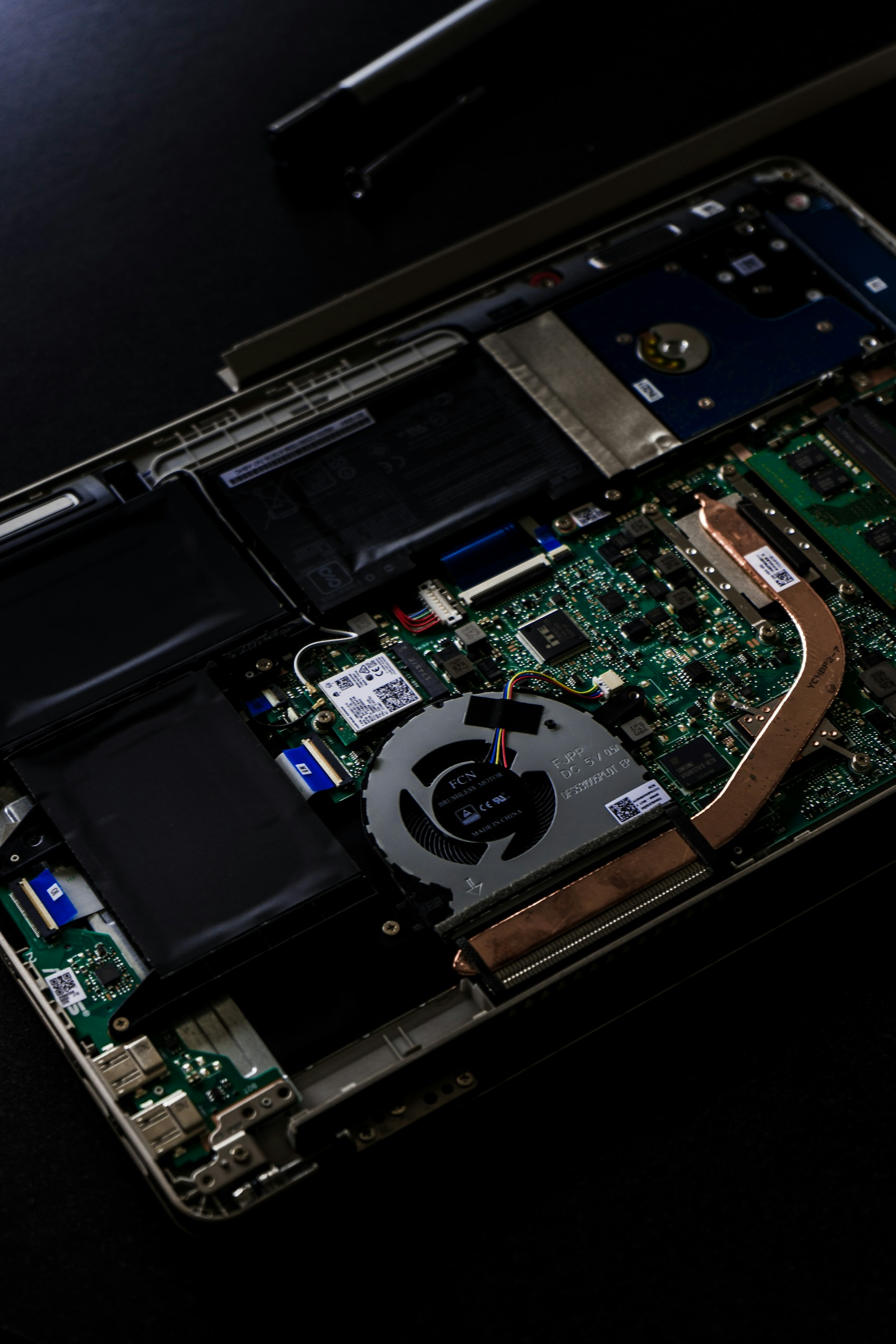 Laptop repair and device service